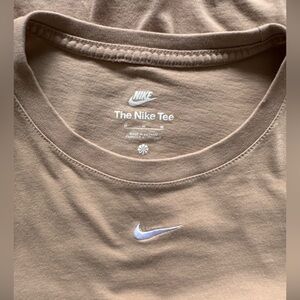Nike Women’s Long Sleeve Tee